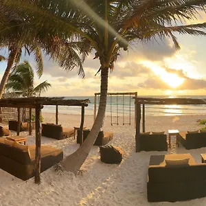Sivana 3*, Tulum México